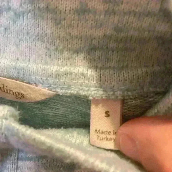 Soft Surroundings size S grey green.heather Sweater pullover large buttons - Picture 4 of 9